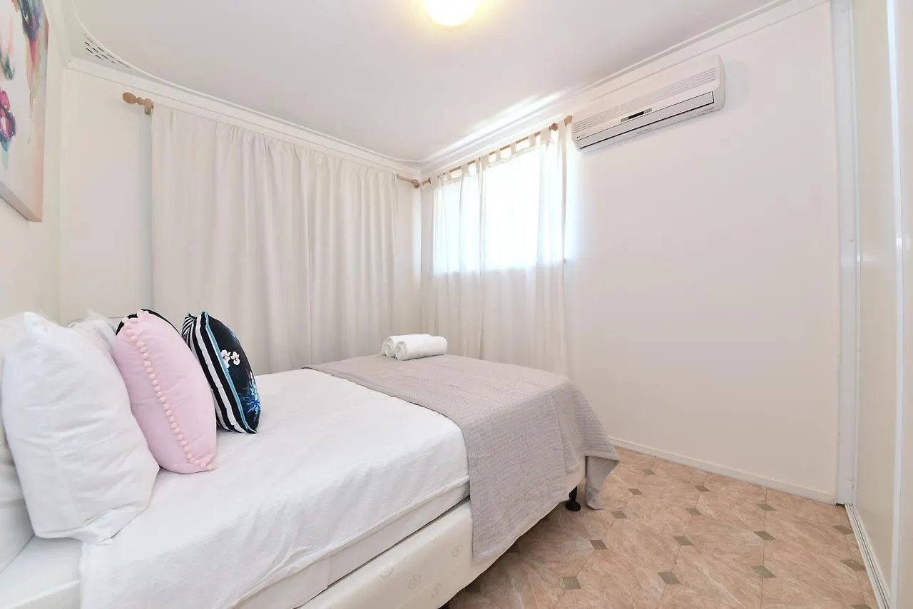 Entire House Close To Perth Airport And City Australien