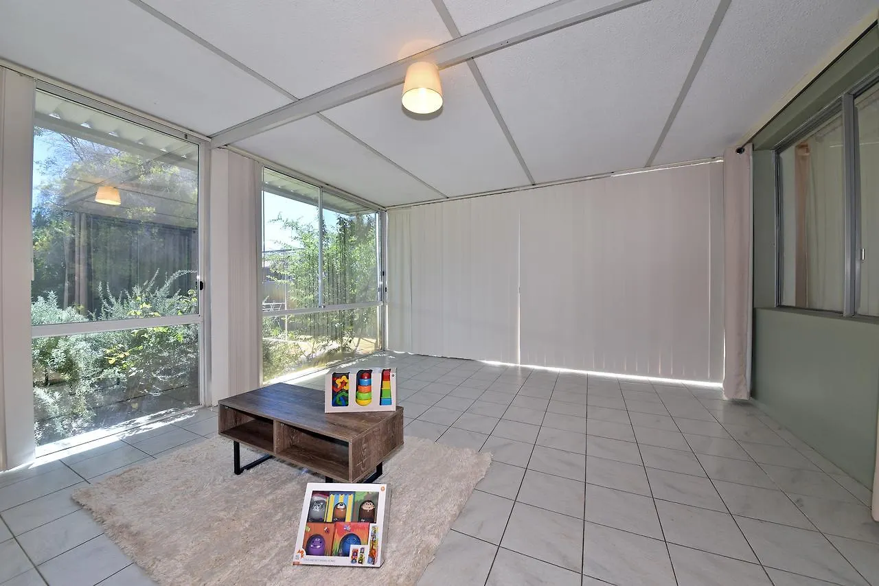 Entire House Close To Perth Airport And City 0*,